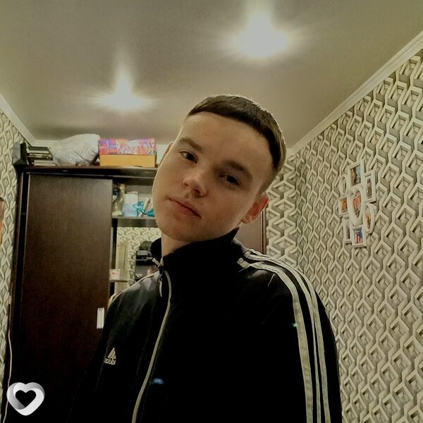 Артём, 22, Дрогичине — анкета №588989