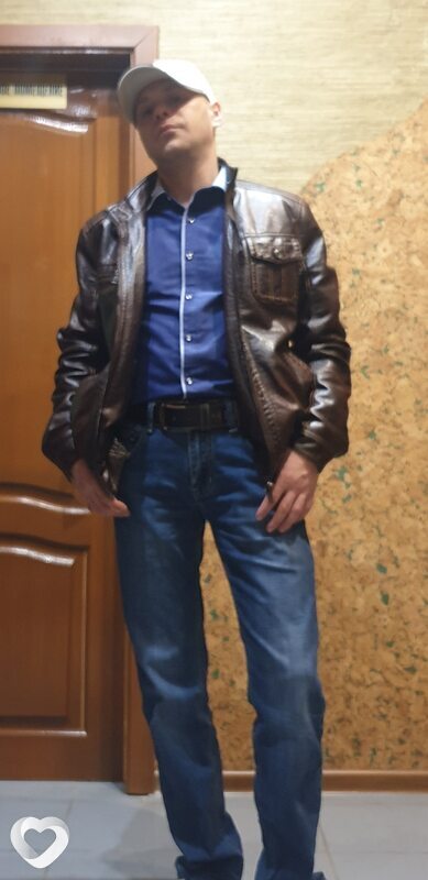 Олег, 35, Валуйках — анкета №589501
