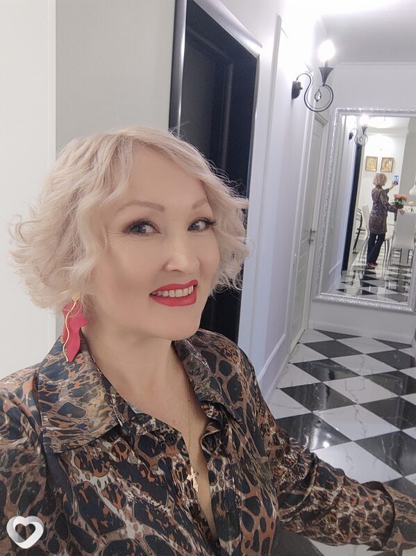 Ирина, 54, Новороссийске — анкета №589297