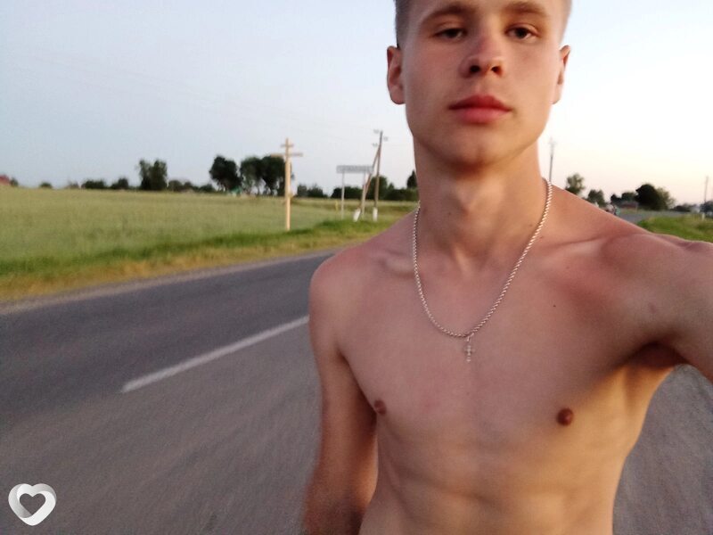 Артем, 28, Гомеле — анкета №590017