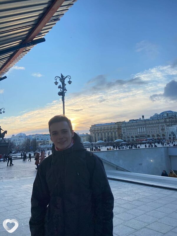 Максим, 22, Москве — анкета №590400