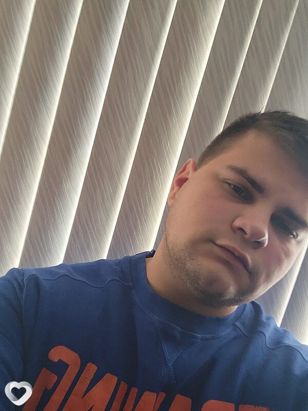 Михаил, 23, Белгороде — анкета №590942