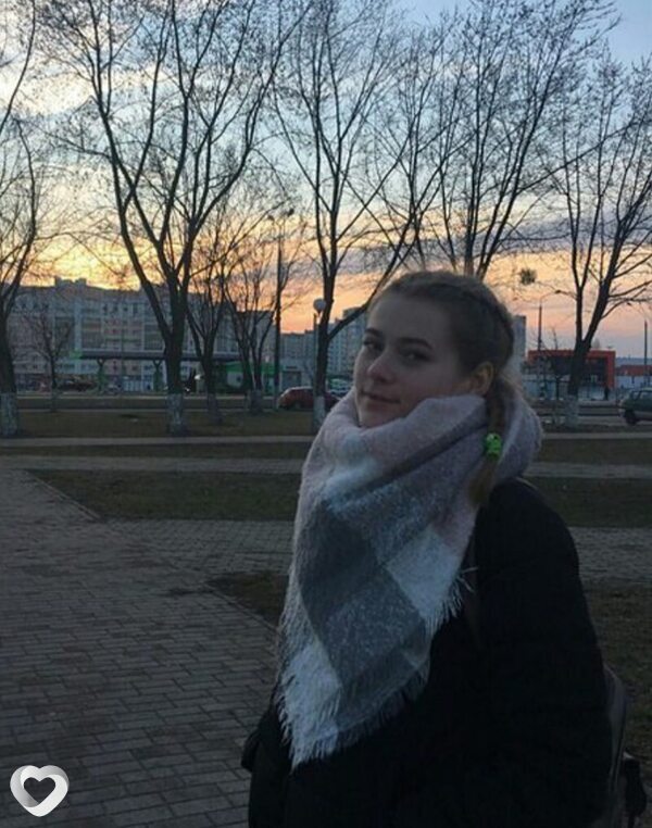 Лиза, 23, Гомеле — анкета №592150