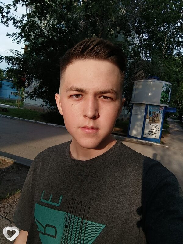 Александр, 21, Москве — анкета №592430