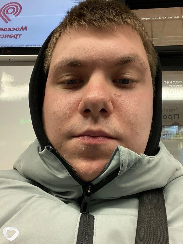 Максим, 24, Москве — анкета №592332