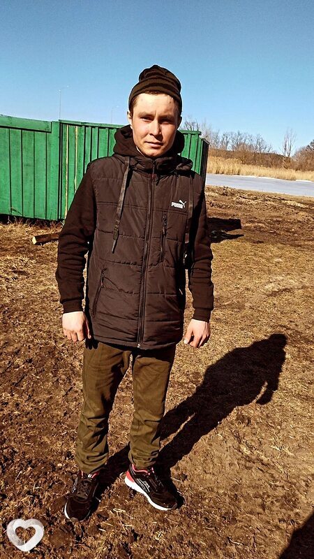 Фил, 25, Москве — анкета №593345