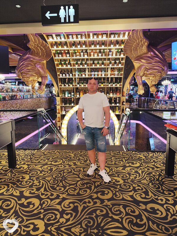 Vlad, 37, Прага — анкета №593622