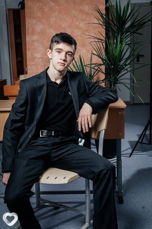 Наиль, 21, Москве — анкета №593438