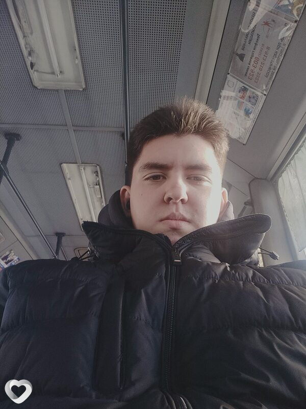 Михаил, 22, Барнауле — анкета №593939