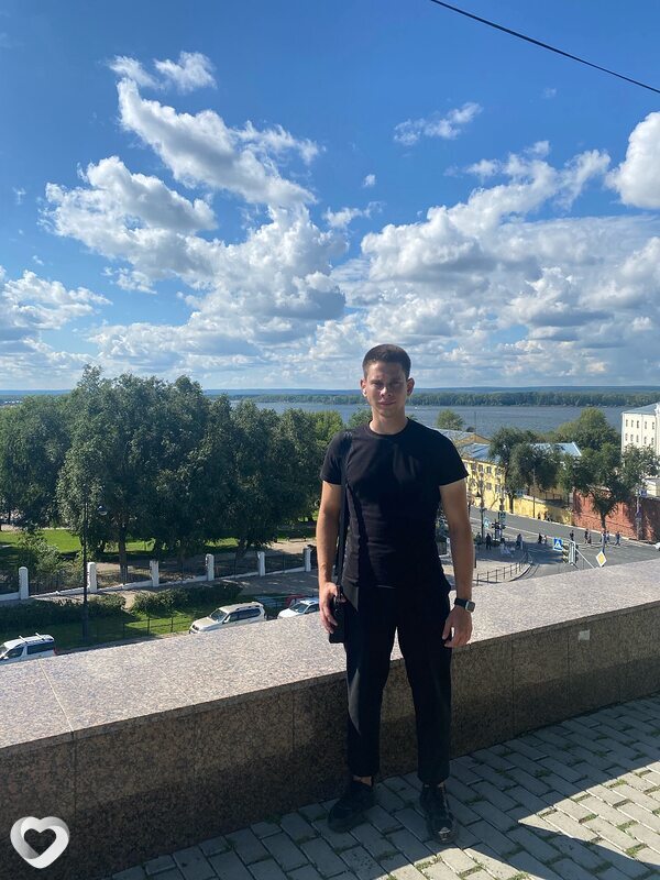 Саша, 23, Москве — анкета №594791