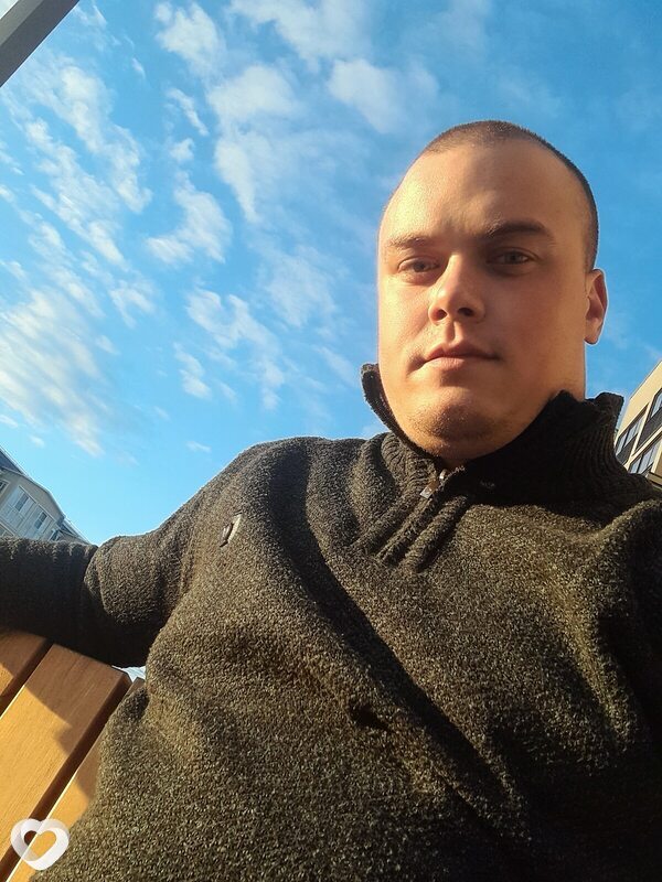 Антон Парфёнов, 27, Кирове — анкета №595034