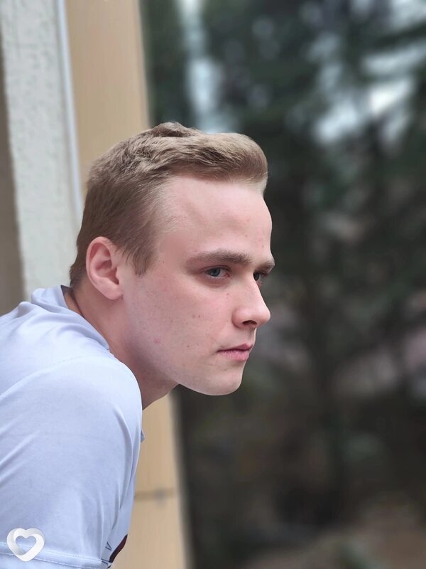 Алекс, 25, Москве — анкета №595567