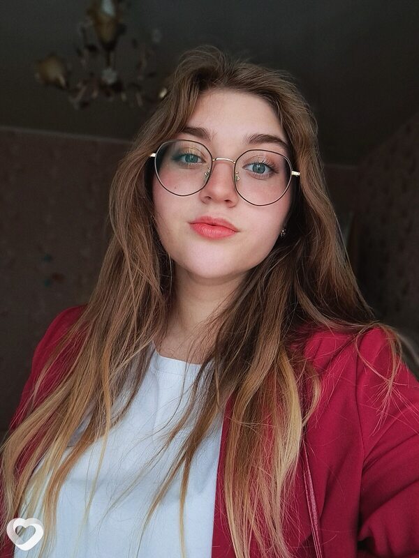 Олеся, 22, Кемерове — анкета №595610