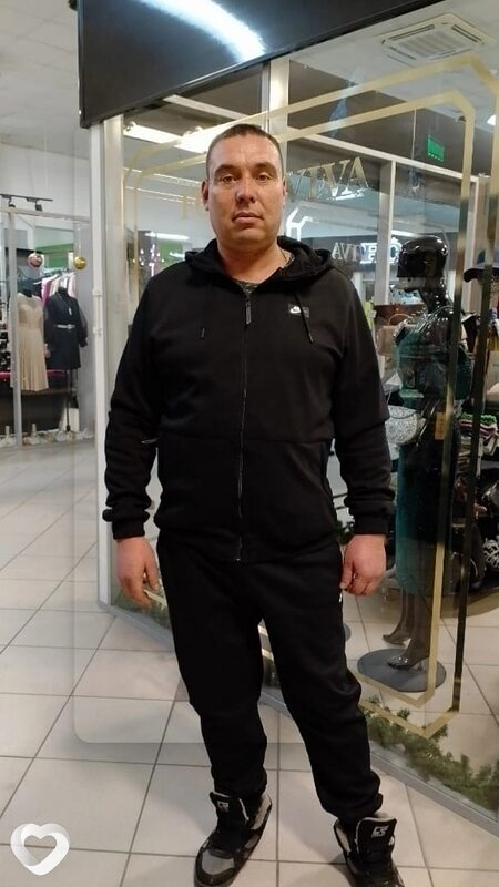 Игорь, 43, Кузнецке — анкета №595720