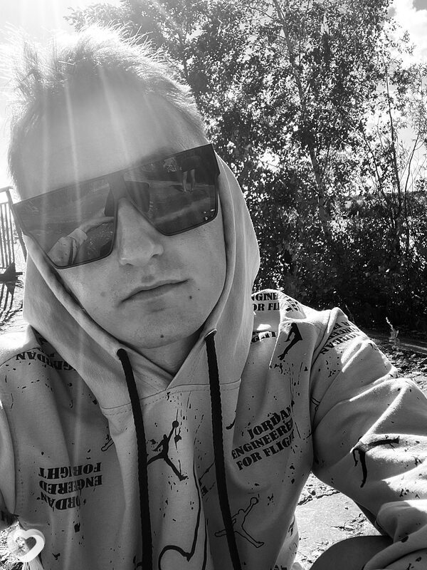 Maks, 26, Отрадном — анкета №596146