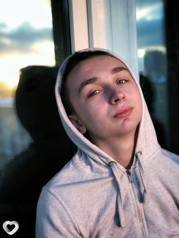 Михаил, 26, Москве — анкета №597761