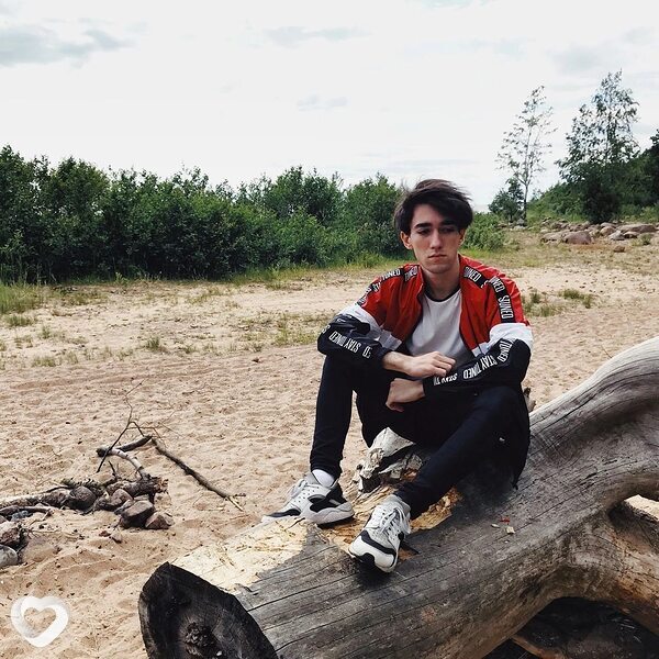 Саша, 25, Макеевке — анкета №598423