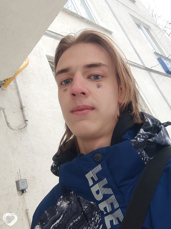 Тошик, 21, Москве — анкета №598926