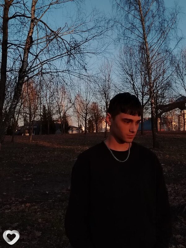 Артём, 20, Калинковичах — анкета №600733