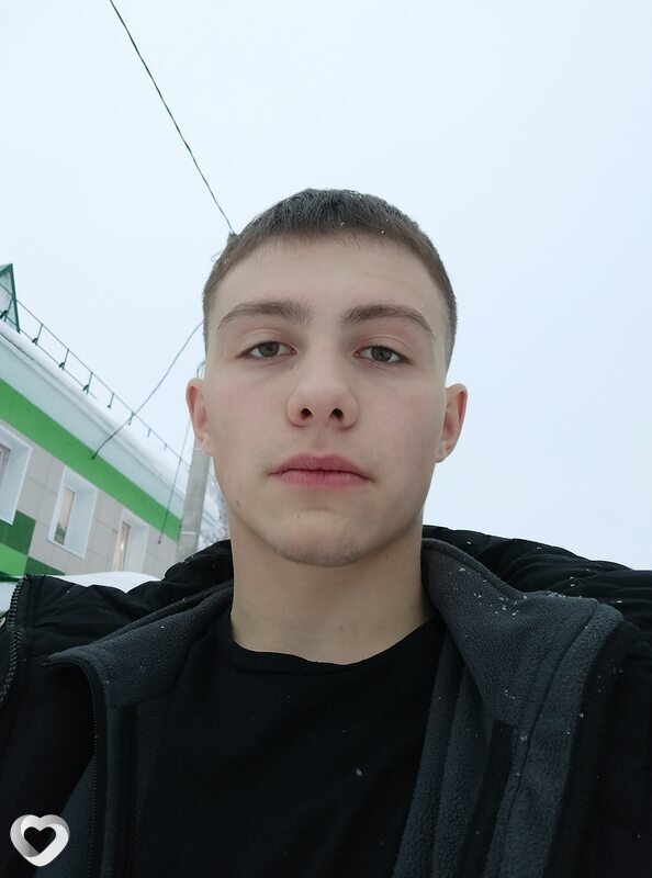 Артём, 23, Москве — анкета №599885