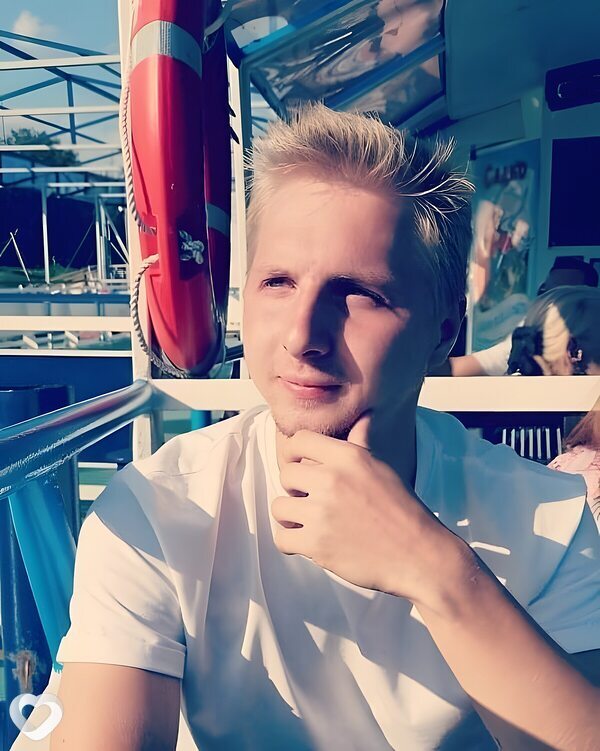 Андрей, 23, Москве — анкета №600435