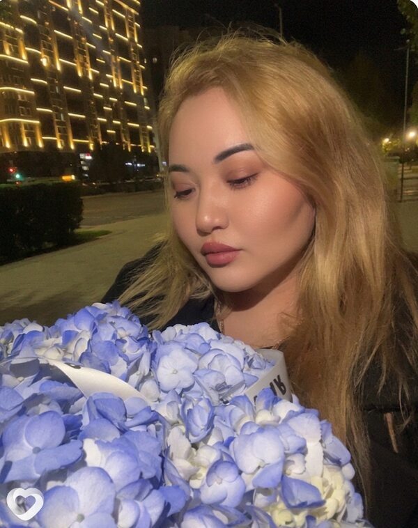 Лаура, 32, Астане — анкета №600598