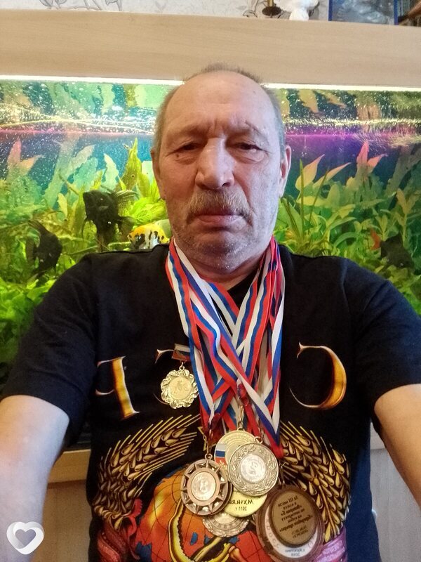 Валерий Кагало, 72, Сосновом Боре — анкета №602922