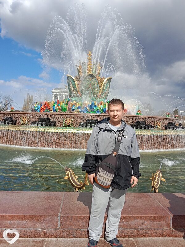 Миша, 26, Москве — анкета №603163