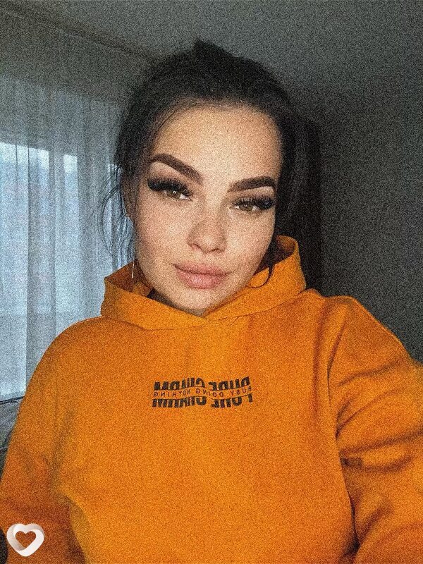 Карина, 24, Витебске — анкета №603198