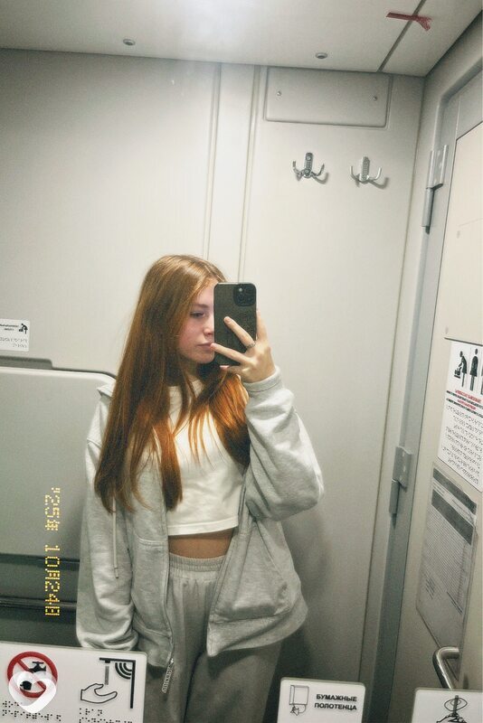 Ирина, 21, Санкт-Петербурге — анкета №603472