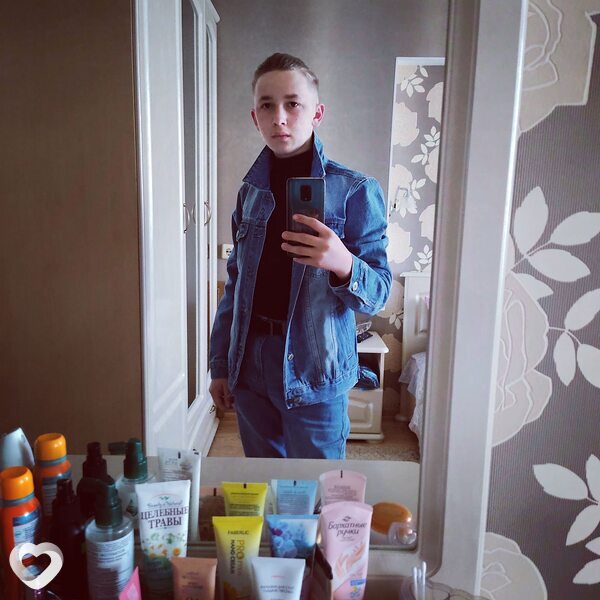 Максим, 21, Ошмянах — анкета №604469
