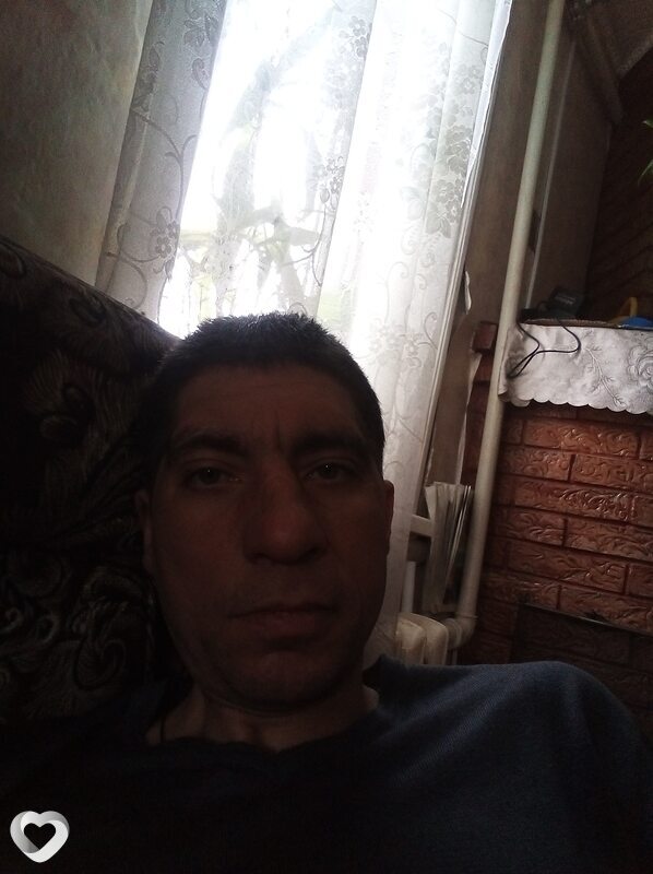 Олег, 39, Кольчугине — анкета №604581