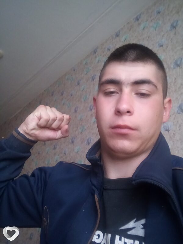 Дима Коваленко, 21, Бобруйске — анкета №604767