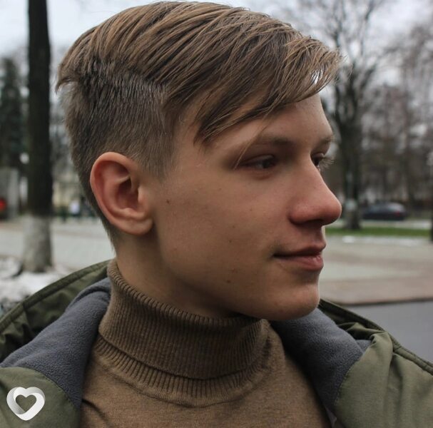 Максим, 21, Череповце — анкета №604920