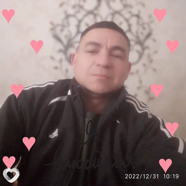 Азиз, Ангрен