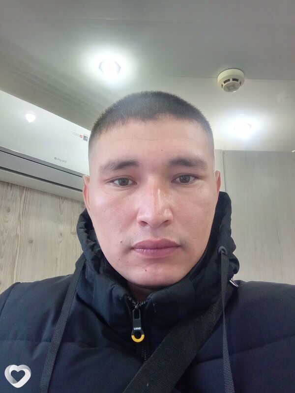 Ерлан Кунарбаев, 32, Лучегорск — анкета №605797