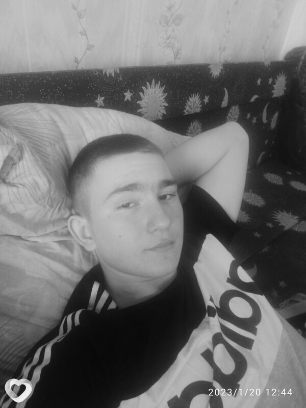 Александр, 22, Барнауле — анкета №605873