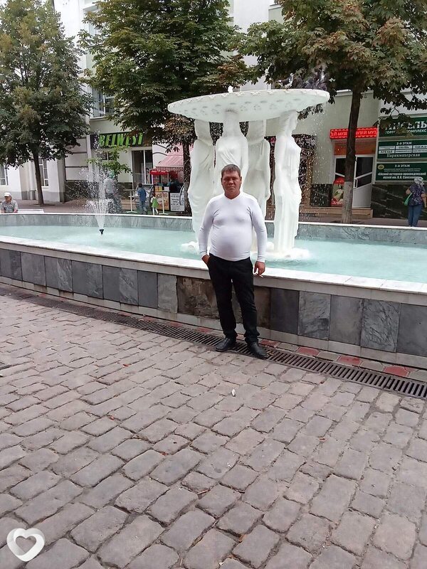 Виктор, 41, Ейске — анкета №607987