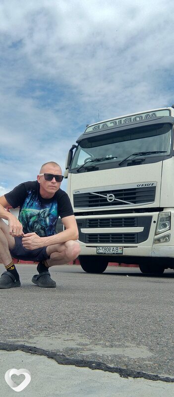 Oleg, 37, Минске — анкета №608415