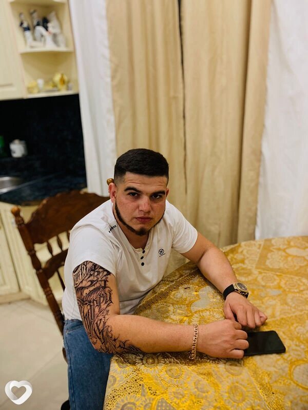 Максим, 27, Белгороде — анкета №609792