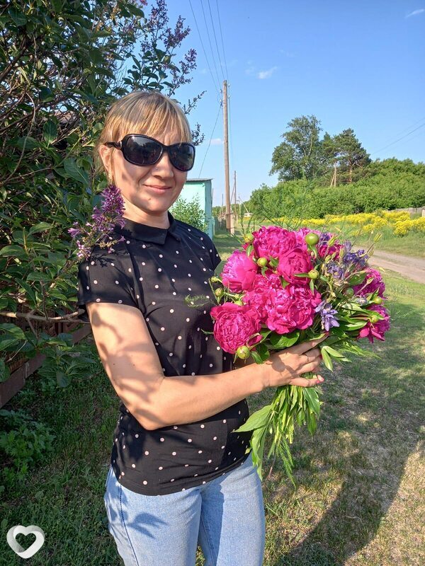 Анюта, Хабары