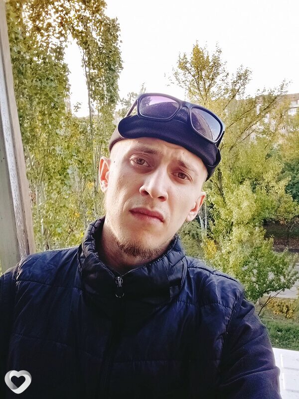 Иван, 27, Донецк (Ростовская Обл.) — анкета №611164