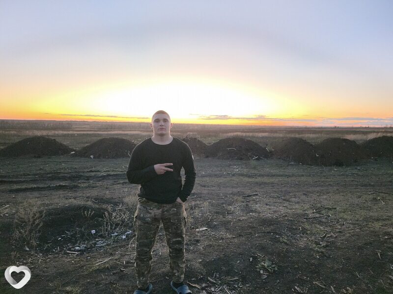Артур, 21, Алейске — анкета №612259