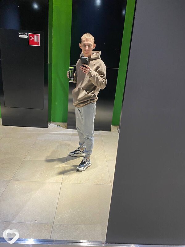 Александр, 32, Иркутске — анкета №614307