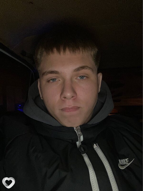 Дмитрий, 20, Иркутске — анкета №615161