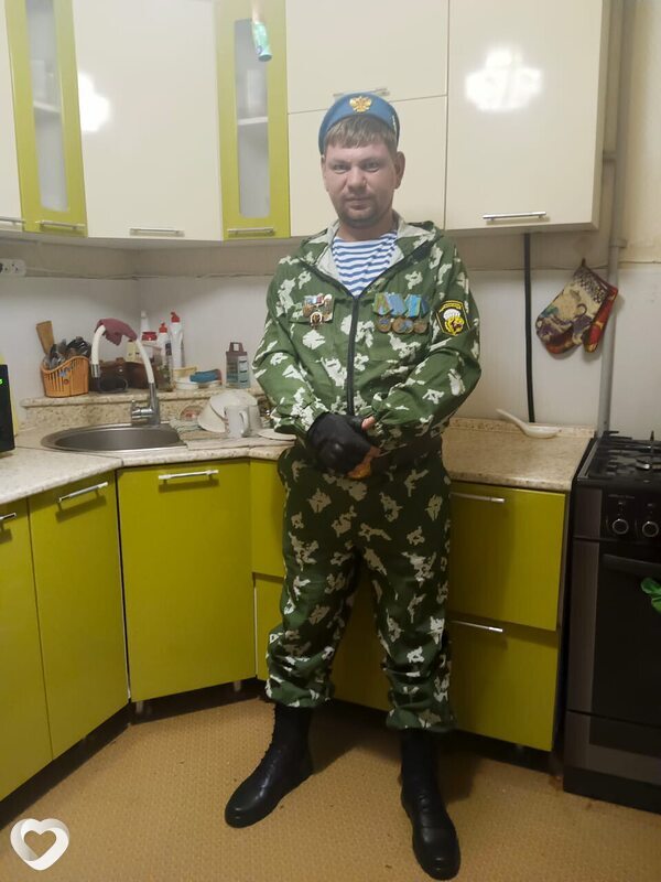 Иван, 32, Екатеринбурге — анкета №615901