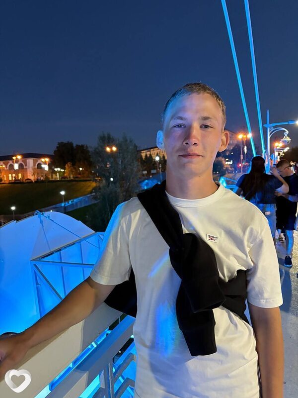 Дмитрий, 22, Тюмени — анкета №615727
