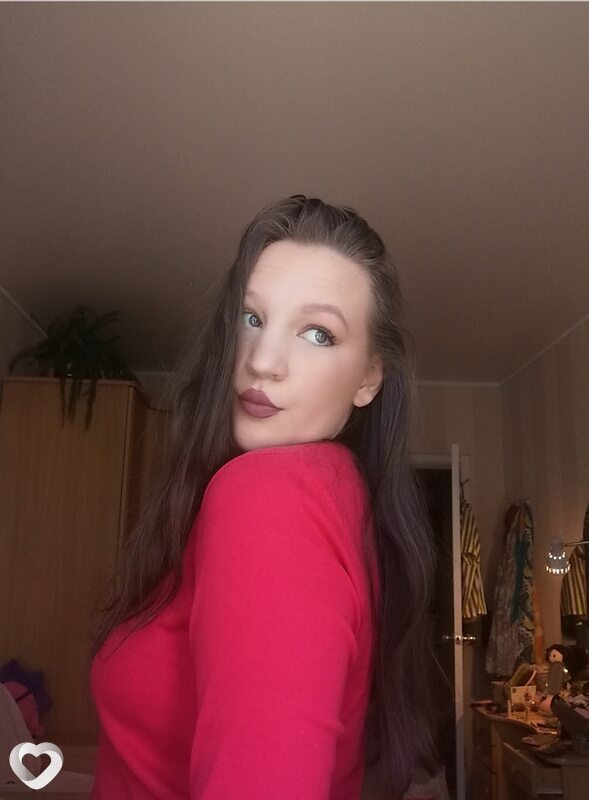 Анна, 21, Череповце — анкета №617008