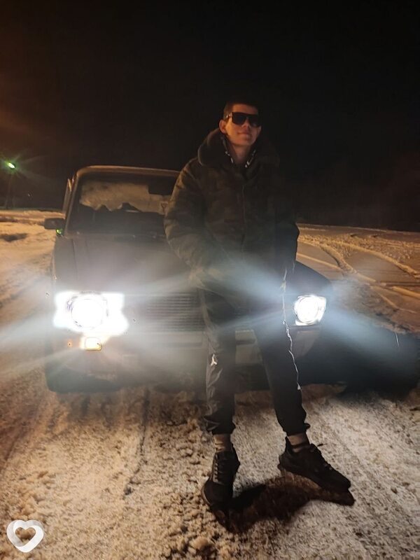 Владимир, 22, Красноперекопске — анкета №618004