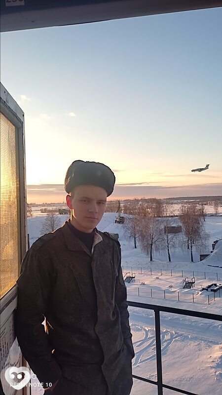 Максим, 24, Борисове — анкета №618192